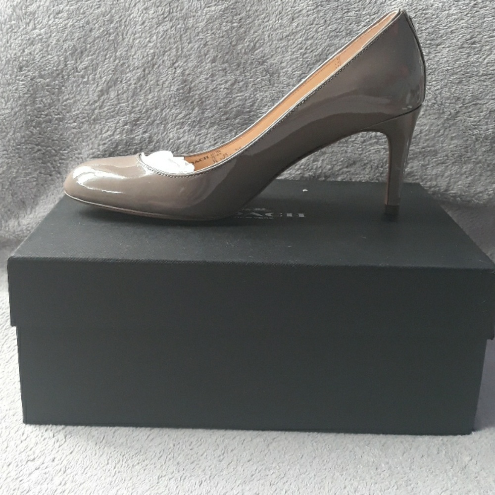 Brand New Coach Devon Gray Patent Leather Heels